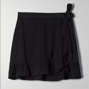 Aritzia Sunday Best Ruffle Skirt - XS Black